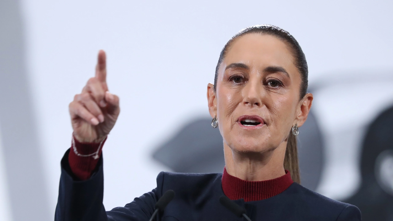 La Jefa de Gobierno de México resiste presiones estadounidenses y defiende la soberanía marítima ante ataques a embarcaciones en alta mar.