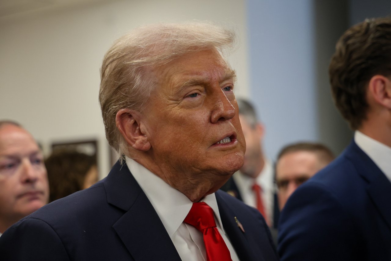 La sombra del racismo: la política de vivienda de Trump y la profunda raíz xenófoba que divide a Estados Unidos