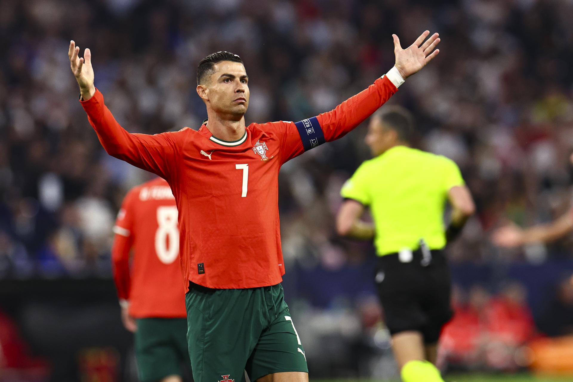 El portugués Cristiano Ronaldo inscribe un capítulo más en su leyenda con un golazo que abre la puerta a una nueva era en el fútbol.